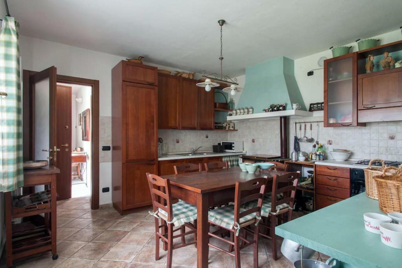 Casa Vacanze Il Noce Sovere المظهر الخارجي الصورة